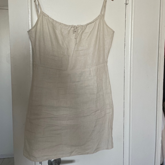 Violaine Dress Size 4 - Picture 2 of 2